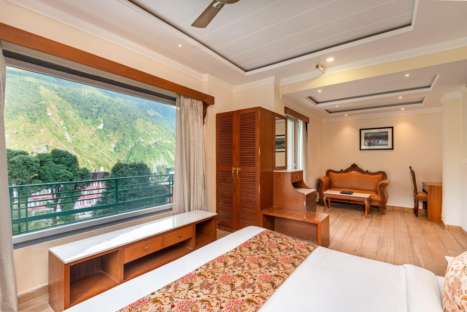 Quality Inn By Lawrence Hotels Dharamshala Extérieur photo