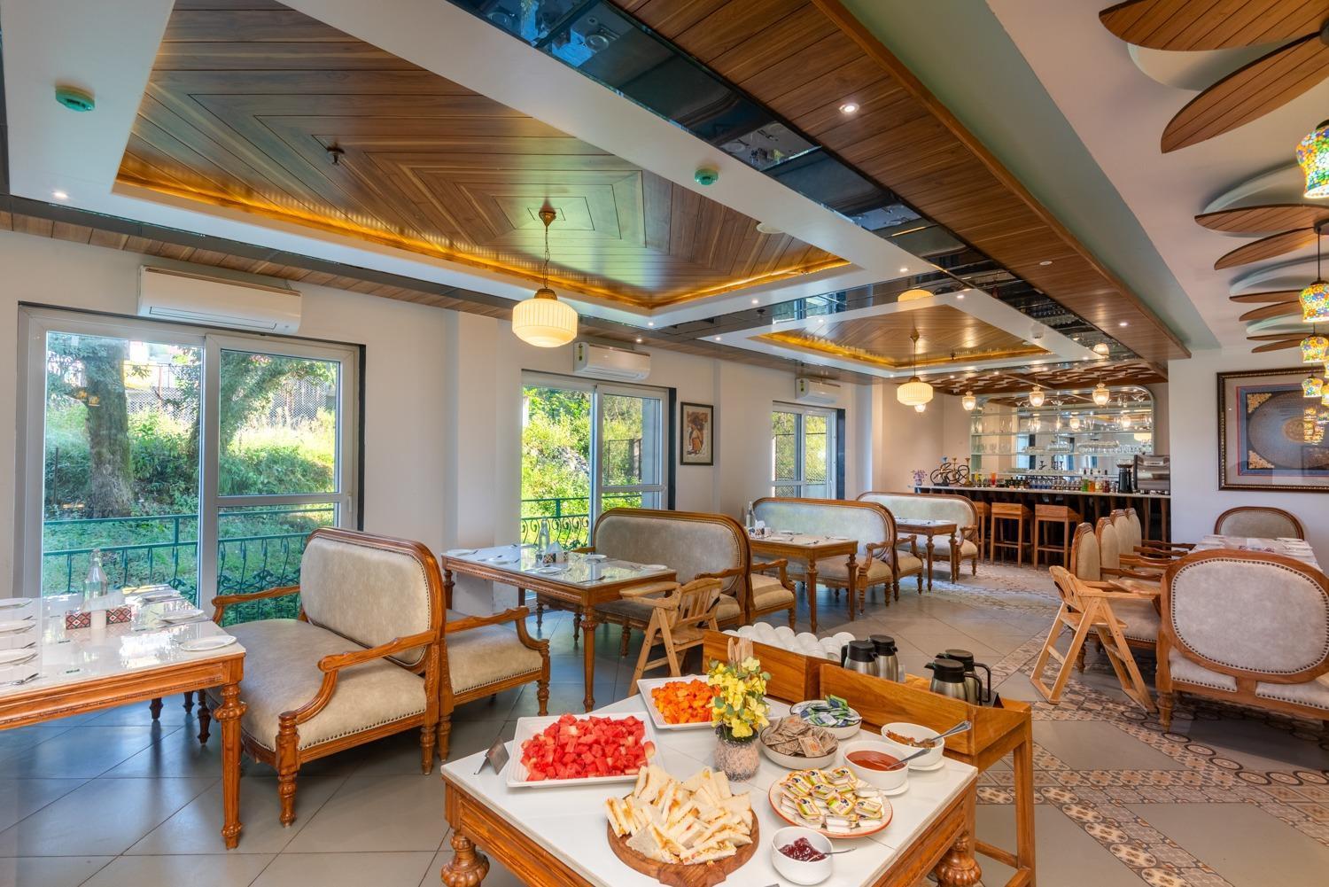Quality Inn By Lawrence Hotels Dharamshala Extérieur photo